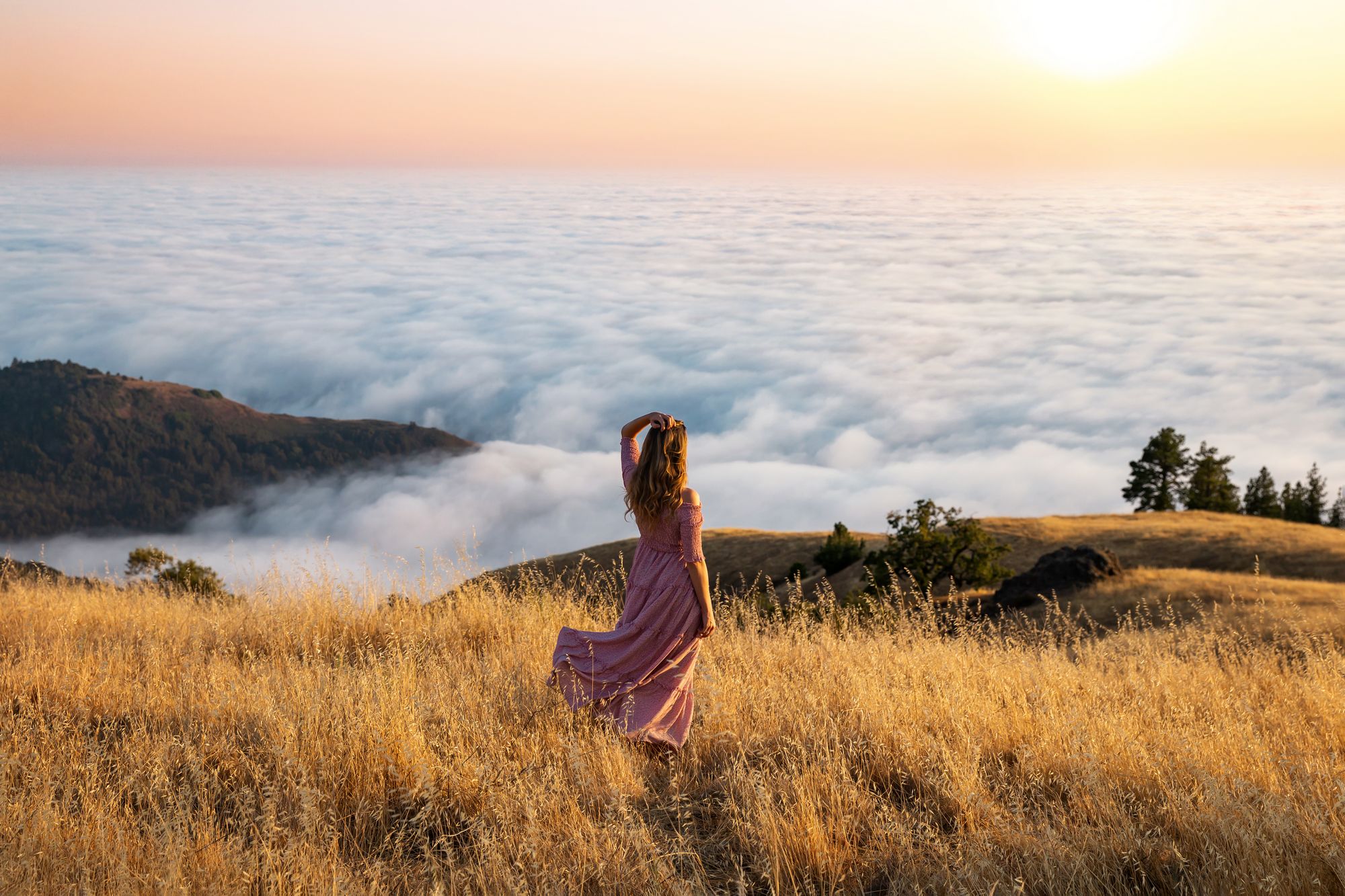 Big sur - view above the clouds